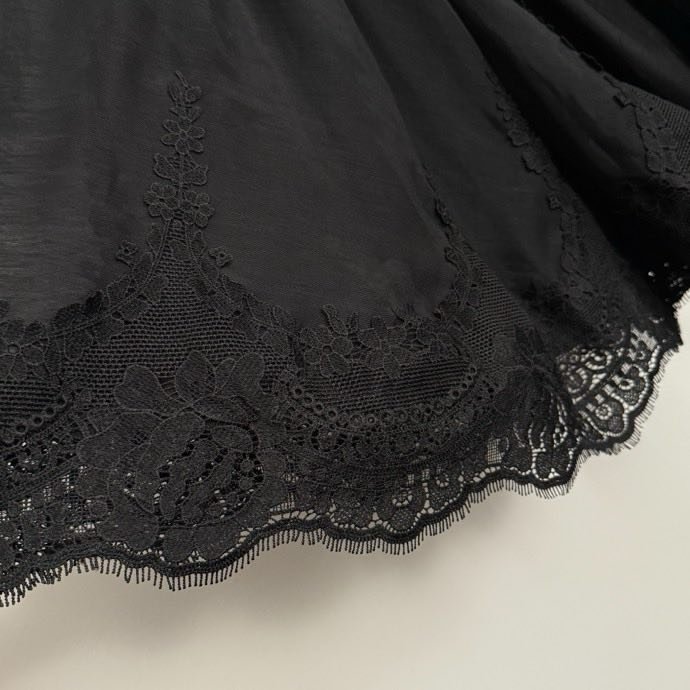 Платье с длинными рукавами, кружевным лоскутным кроем фото 5