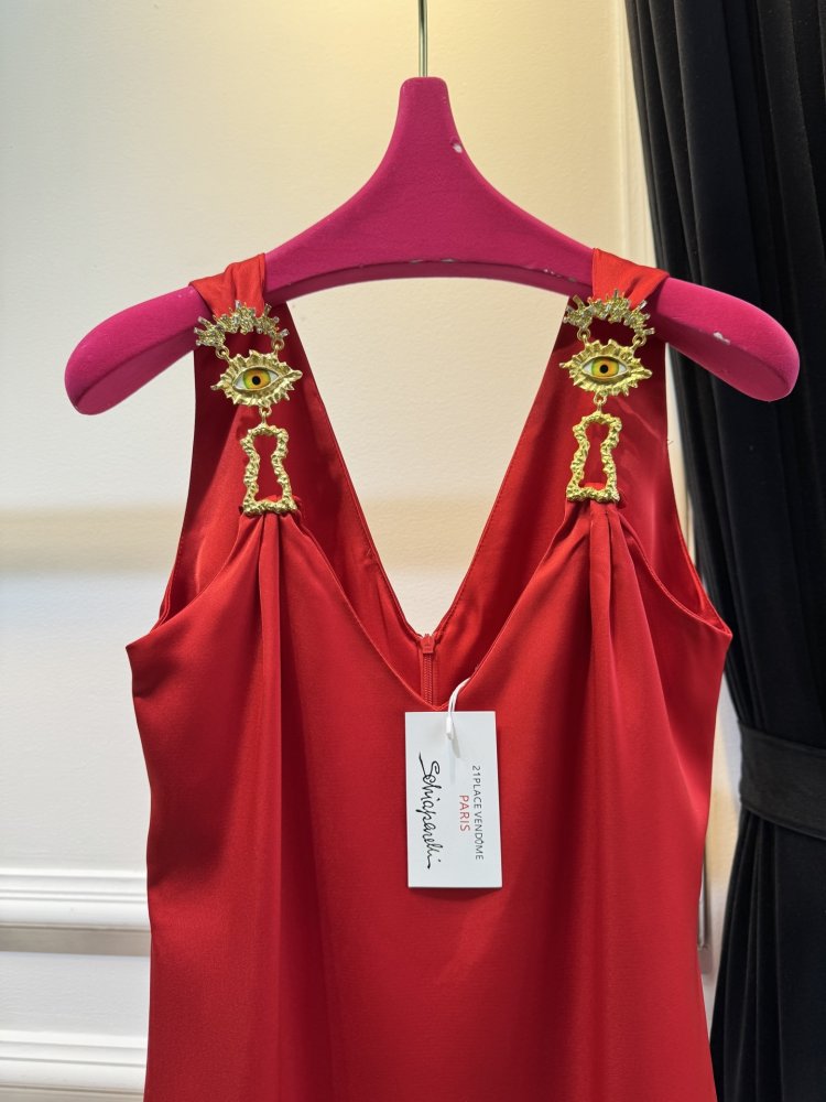 Платье с глубоким V-образным вырезом фото 3