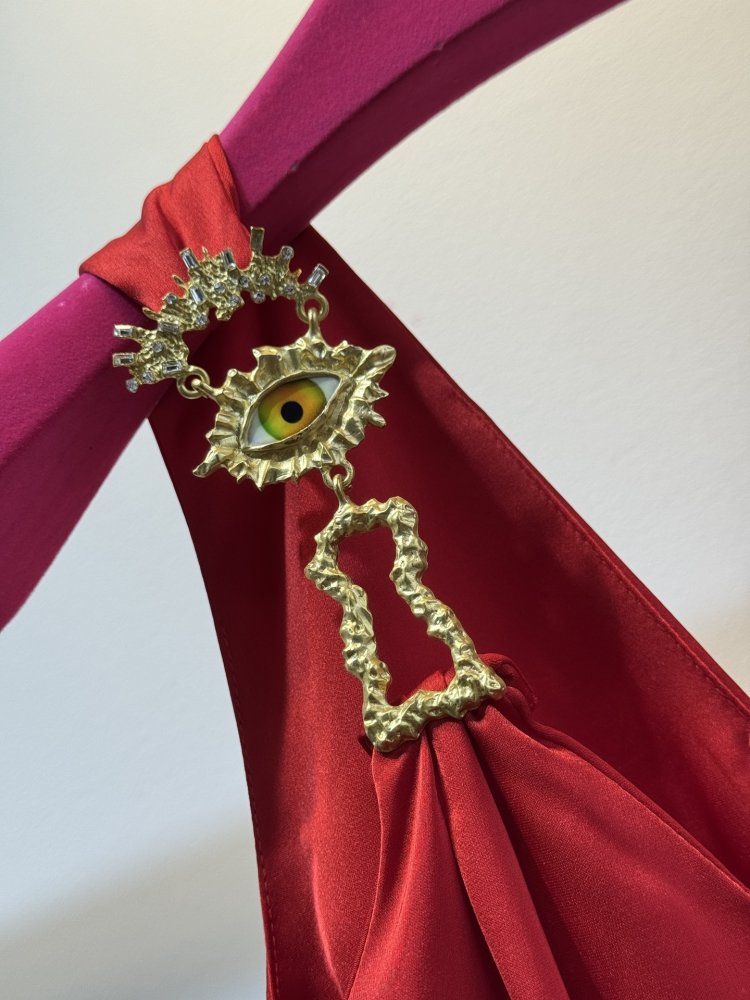 Платье с глубоким V-образным вырезом фото 5