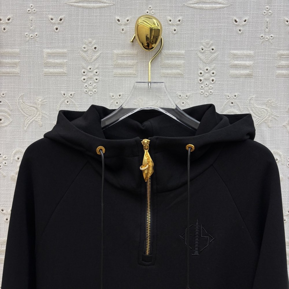 Платье с капюшоном фото 2