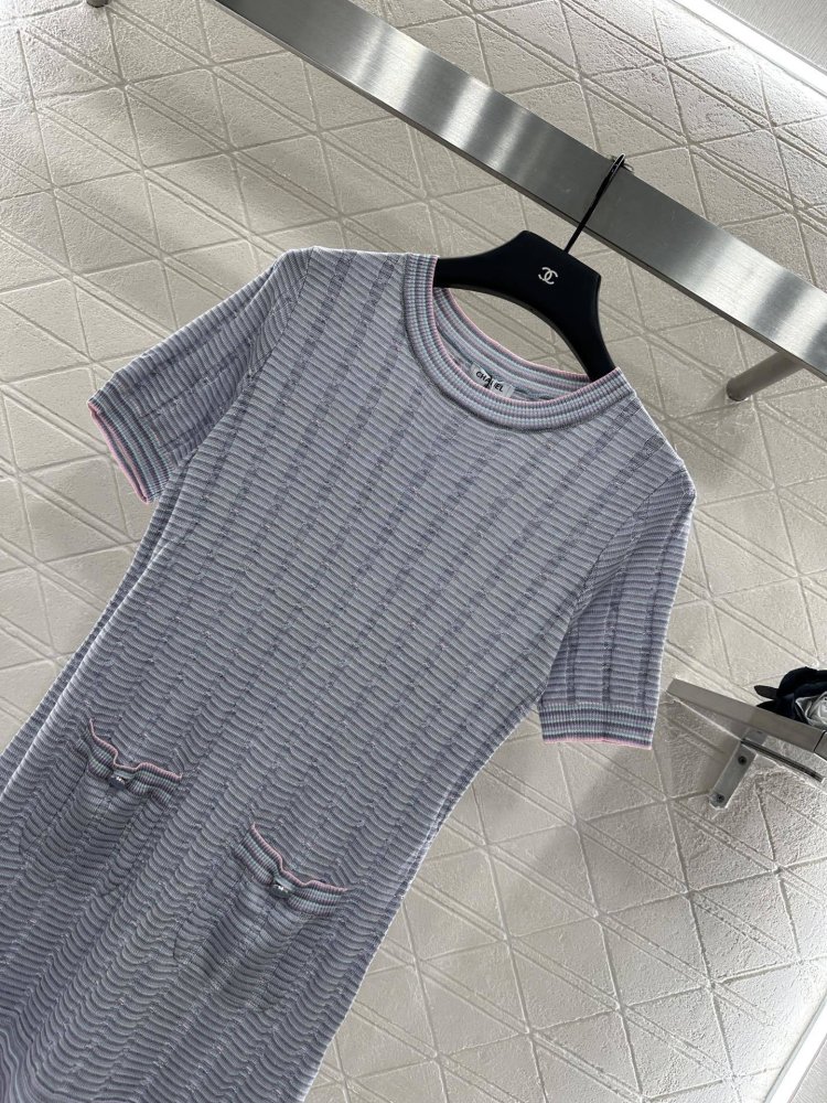 Платье с короткими рукавами фото 3