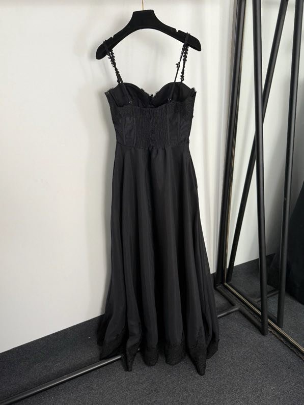 Платье с кружевным лифом и подвязками на талии фото 6