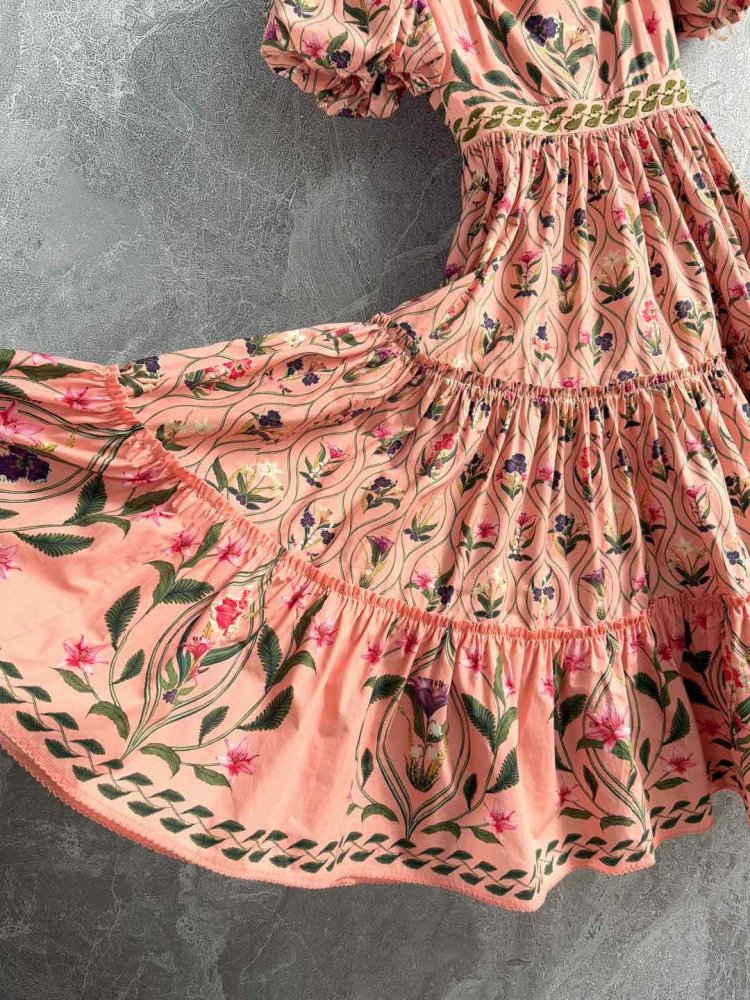 Платье с пышными рукавами и бисером фото 6