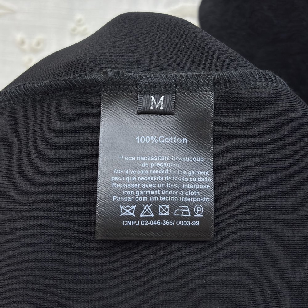 Платье с V-образным вырезом фото 9