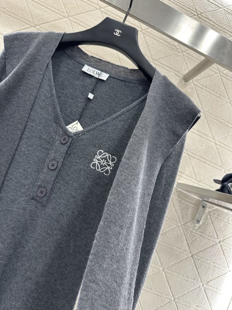 Dress shawl from long sleeves фото 5