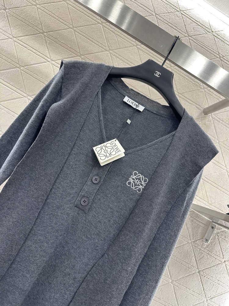 Dress shawl from long sleeves фото 6