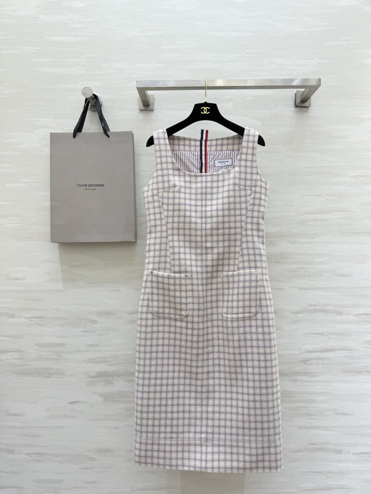 Платье твидовое