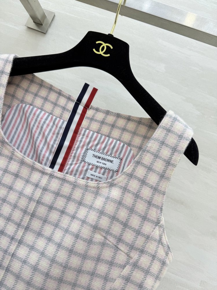 Платье твидовое фото 3