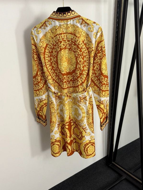 Платье в стиле ретро фото 7