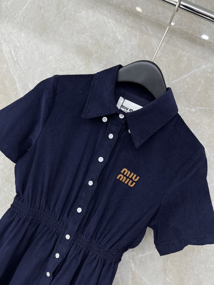 Платье вельветовое фото 3