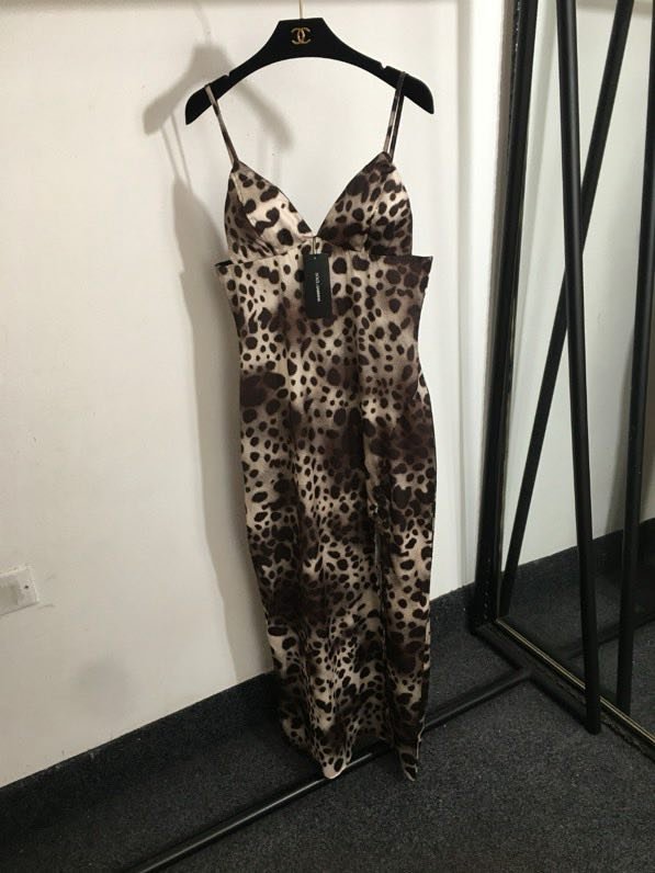 Плаття, Сукня