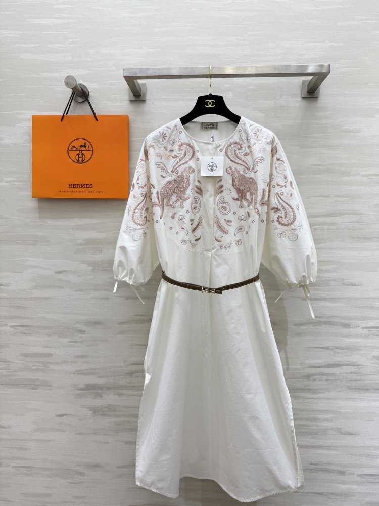 Плаття, Сукня