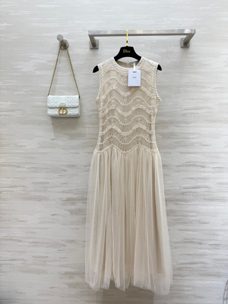 Плаття, Сукня