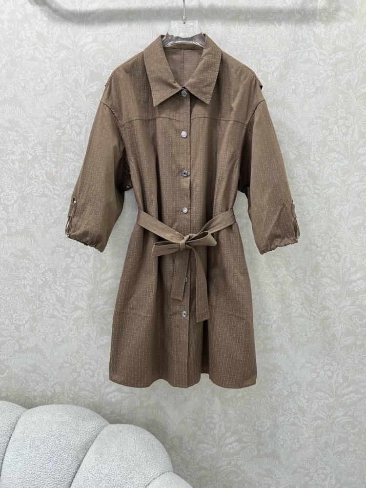 Плаття, Сукня