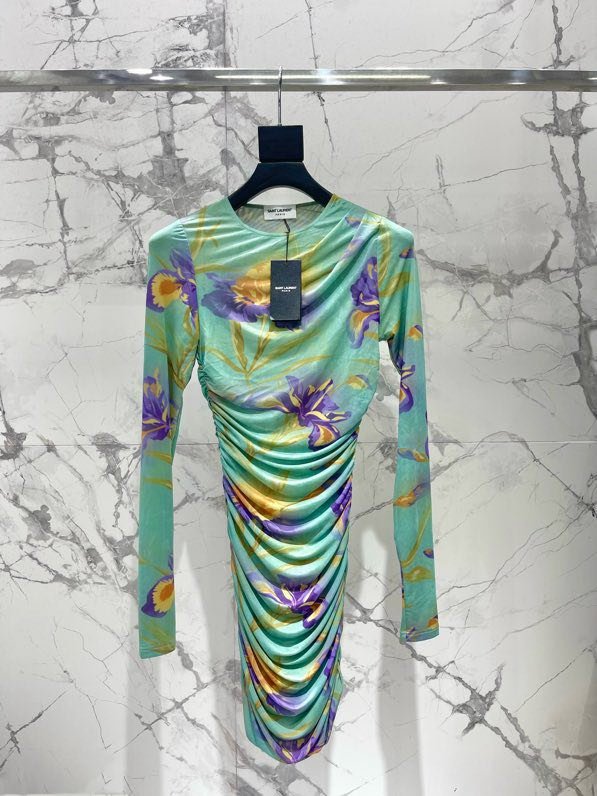 Плаття, Сукня