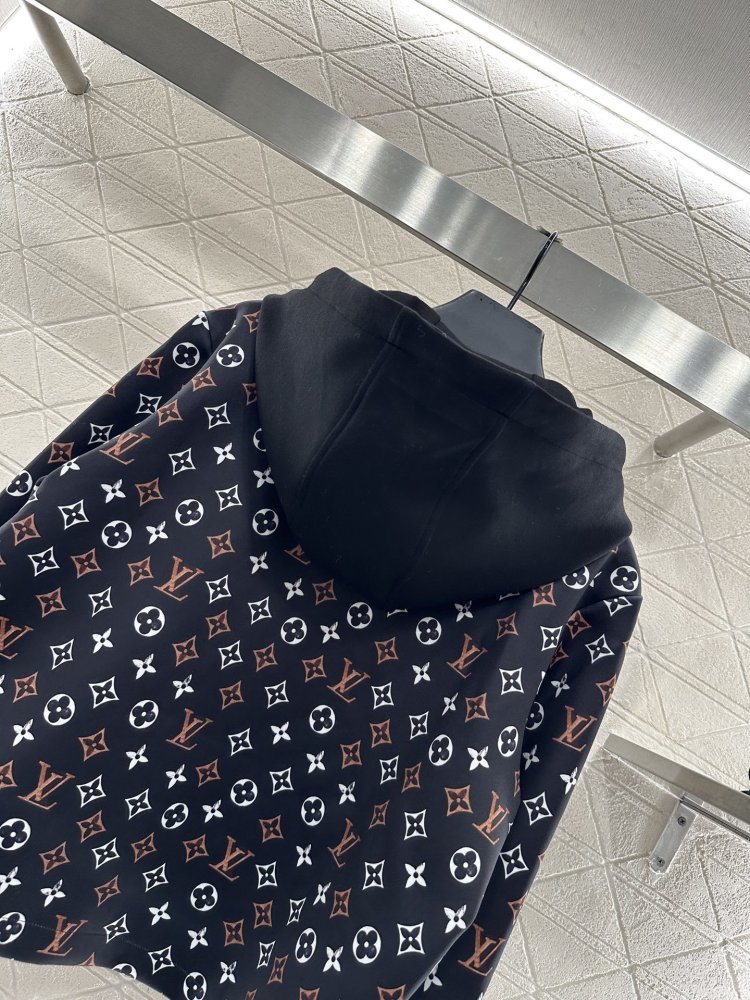 Плюшевая куртка женская фото 4