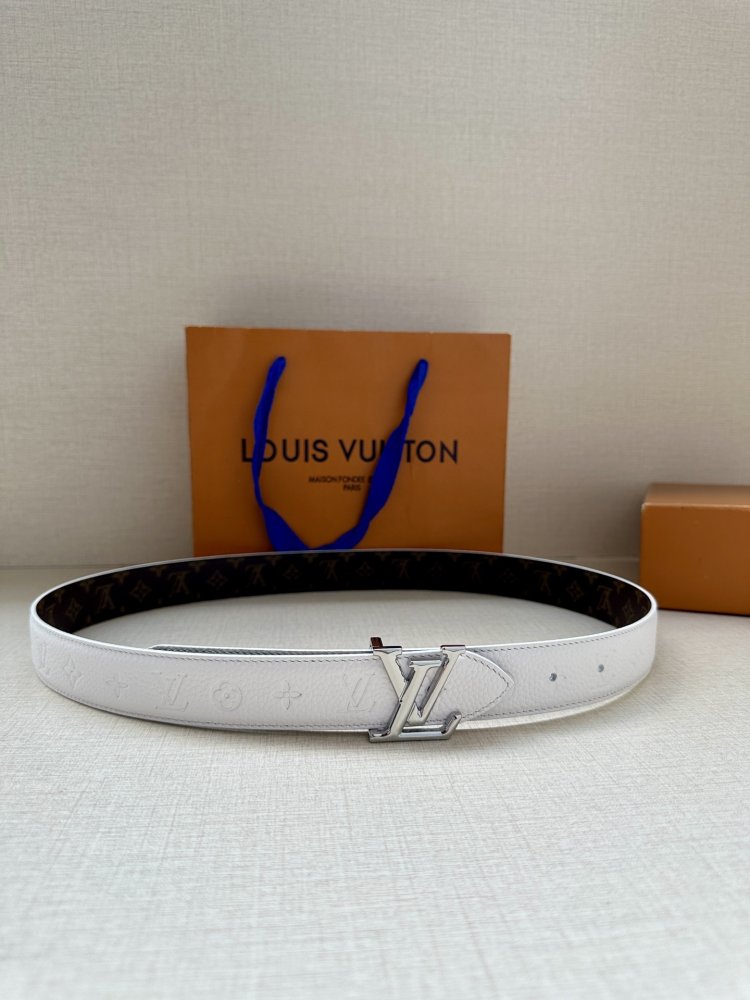 Пояс LV Flowergram Round кожаный 30 мм