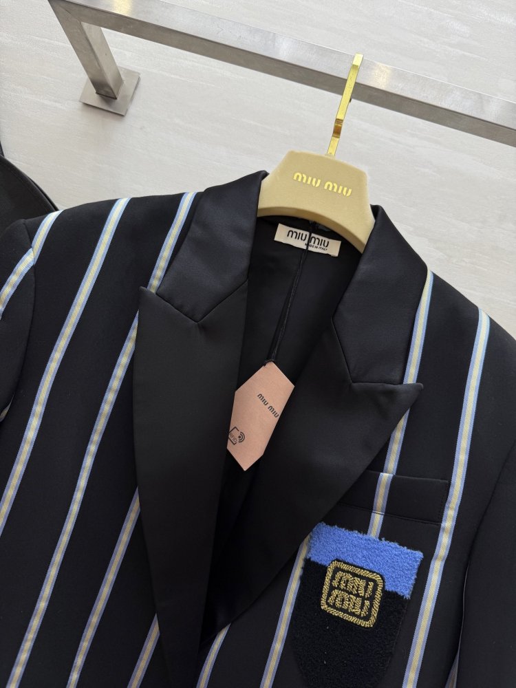 Полосатый пиджак женский фото 3