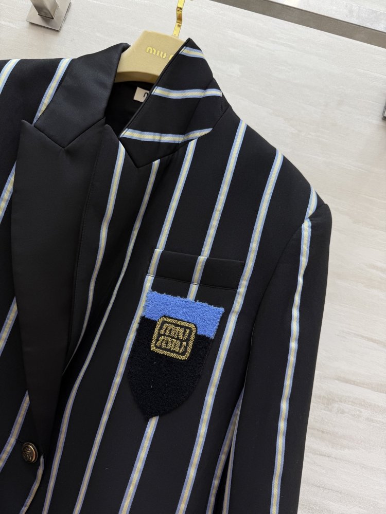 Полосатый пиджак женский фото 4