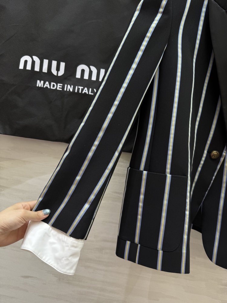 Полосатый пиджак женский фото 5