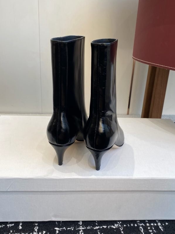 Полусапоги on short heel фото 6