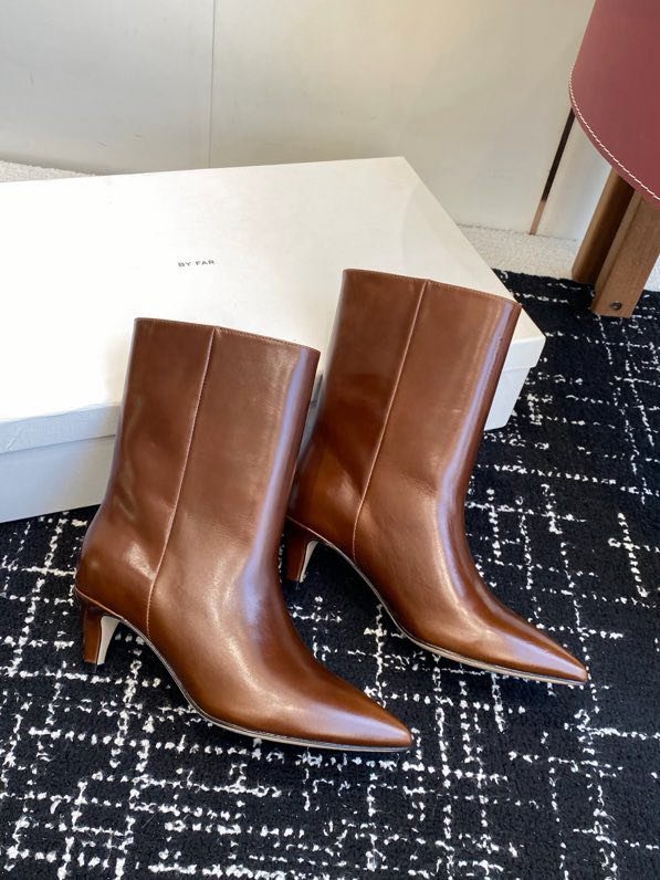 Полусапоги на коротком каблуке фото 7