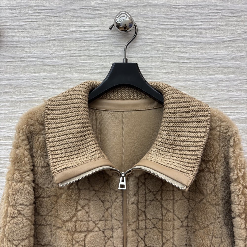 Полушубок женский фото 2