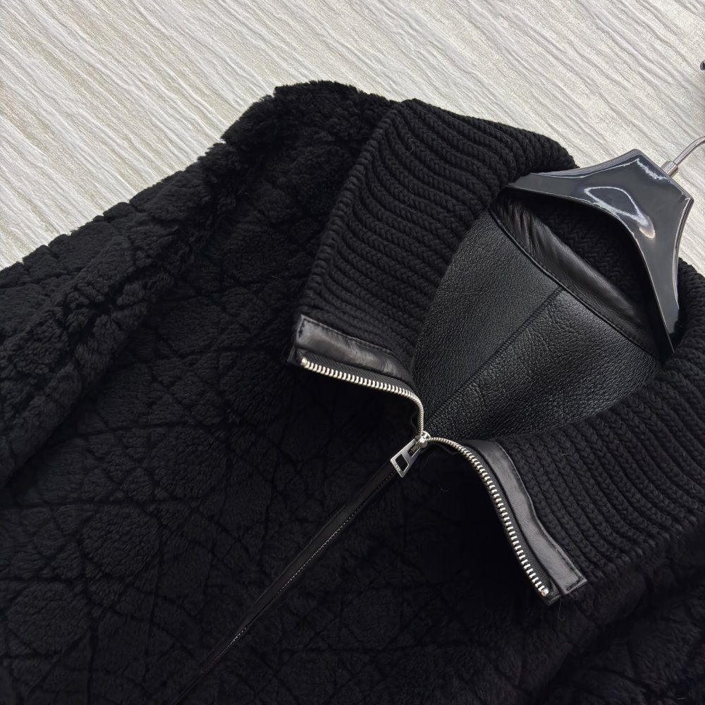 Кожушок жіночий фото 3