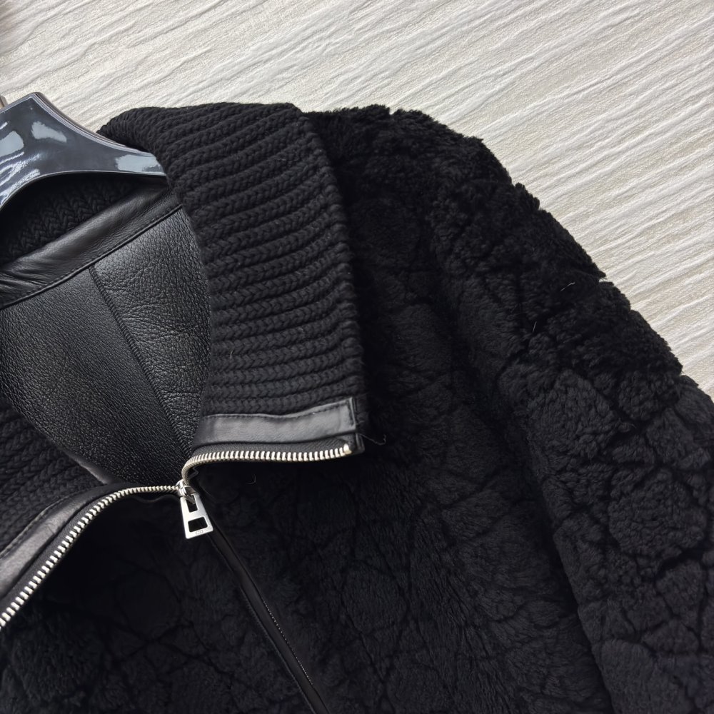 Кожушок жіночий фото 4