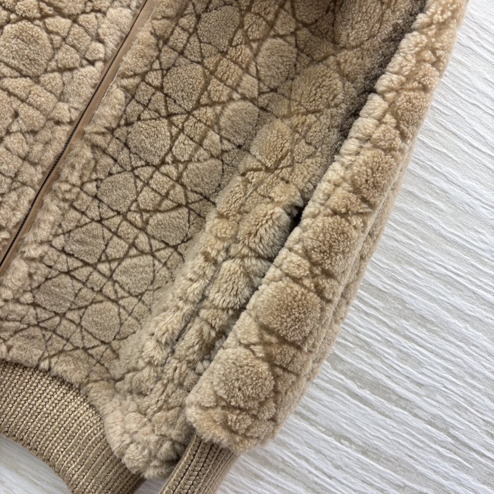 Полушубок женский фото 7