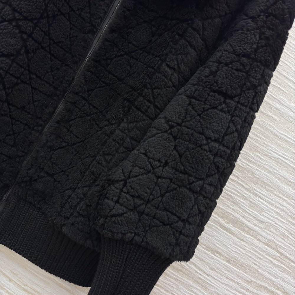 Кожушок жіночий фото 7