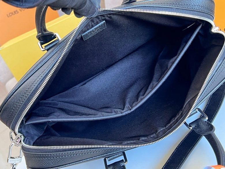 Portfolio Voyage leather 36 cm фото 3