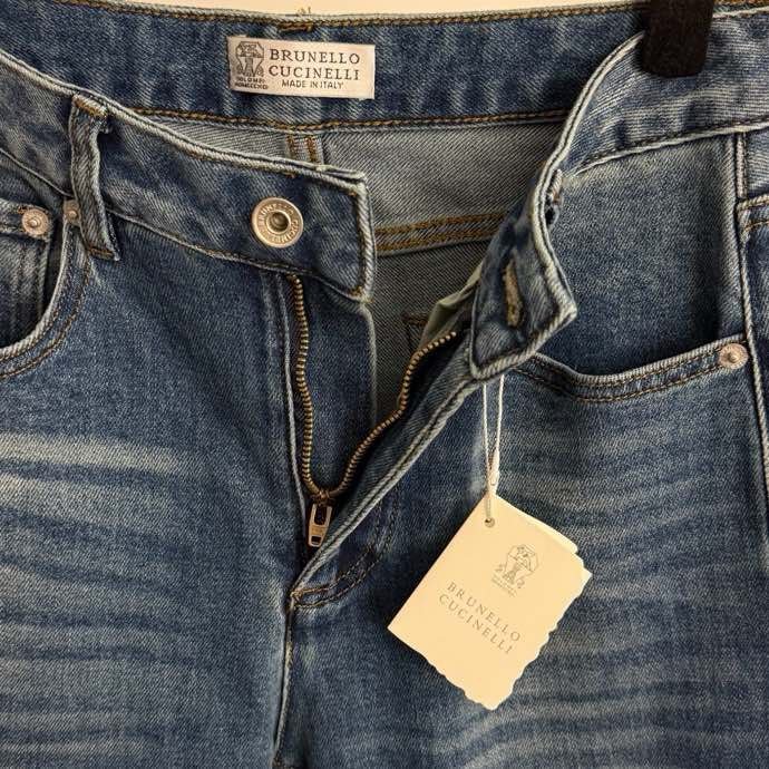 Потертые джинсы в полоску фото 4