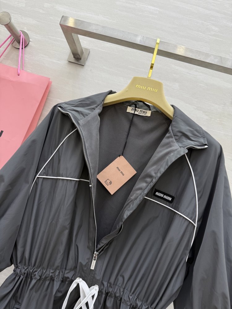 Повседневное спортивное платье фото 9