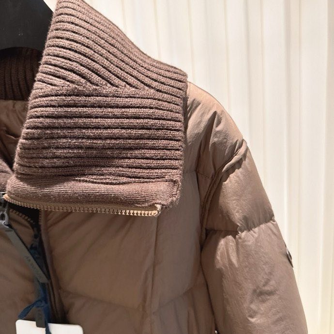 Приталенная куртка пуховик фото 5