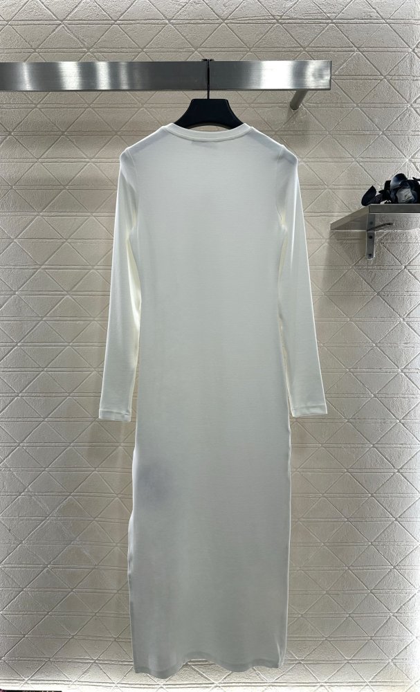 Pritalennoe dress from длиннвми sleeves фото 2