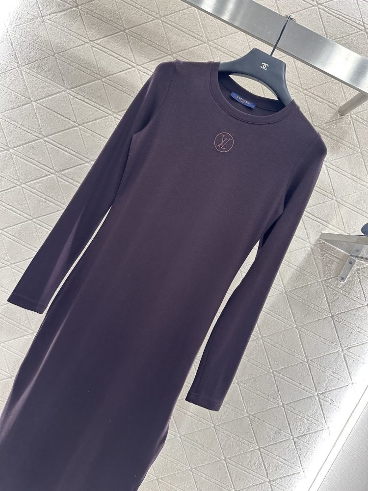 Приталенное платье с длиннвми рукавами фото 3