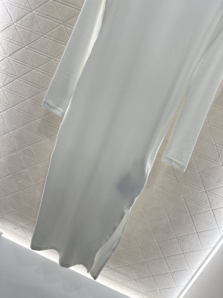 Pritalennoe dress from длиннвми sleeves фото 5