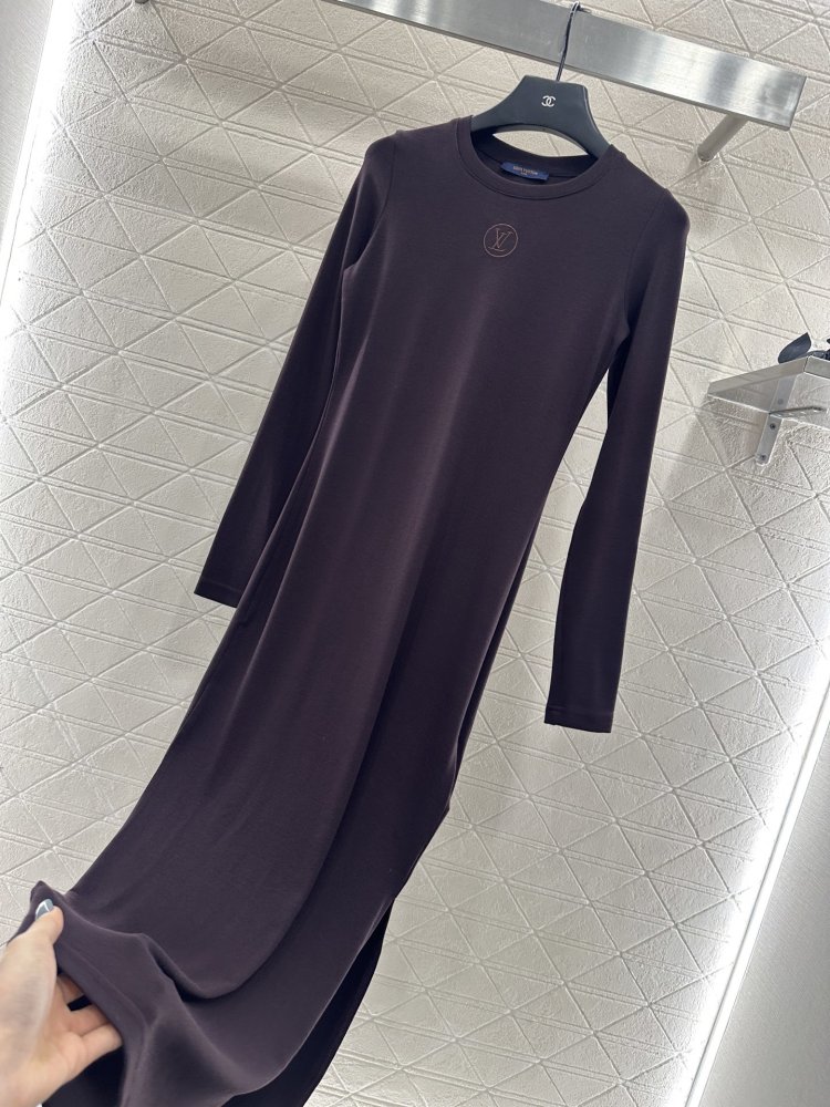 Приталенное платье с длиннвми рукавами фото 6