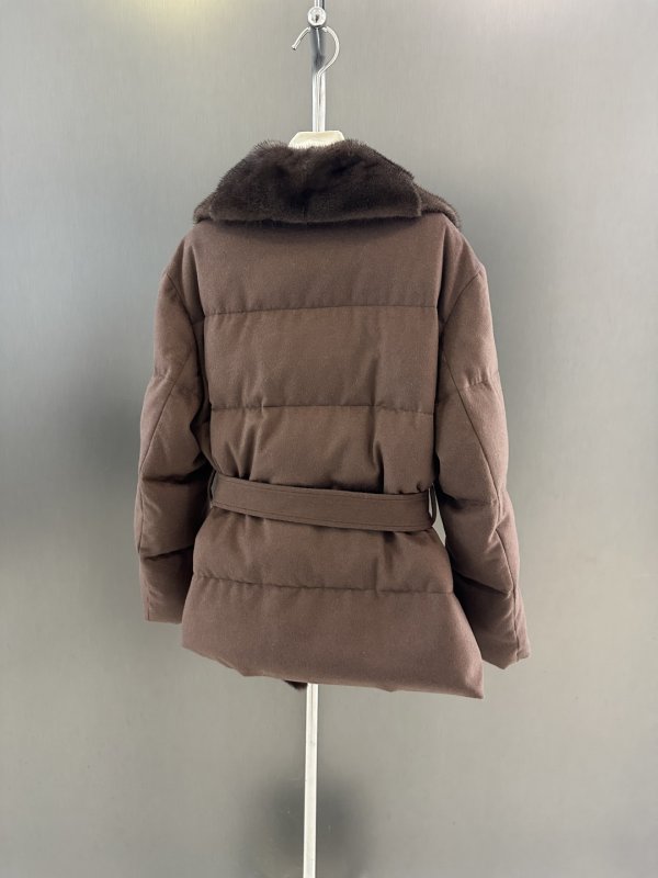 Пуховая куртка из гусиного пуха с воротником из норки фото 7