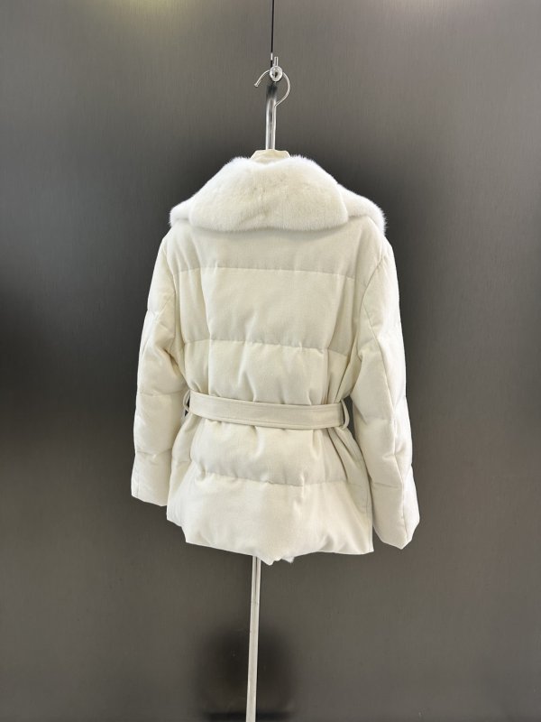 Пуховая куртка из гусиного пуха с воротником из норки фото 9