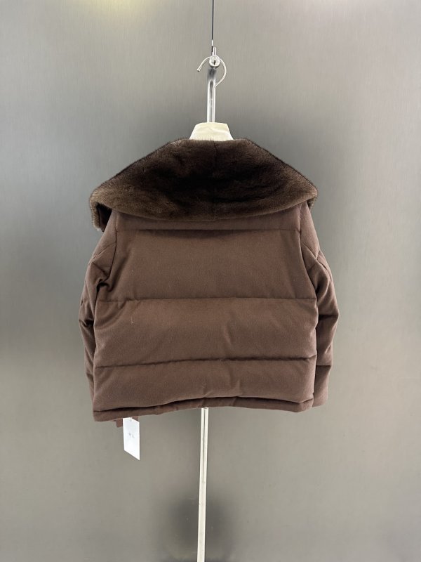 Пуховая куртка из гусиного пуха с воротником из норки фото 9