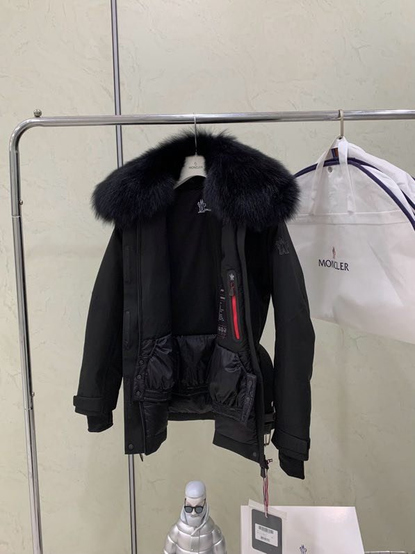 Пуховая куртка Moncler Ski Vizelles фото 2
