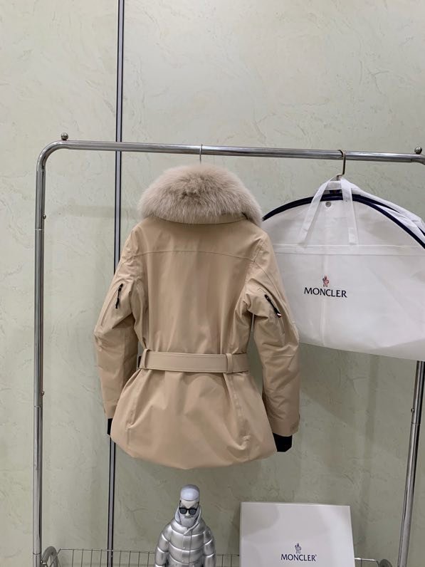 Пуховая куртка Moncler Ski Vizelles фото 4
