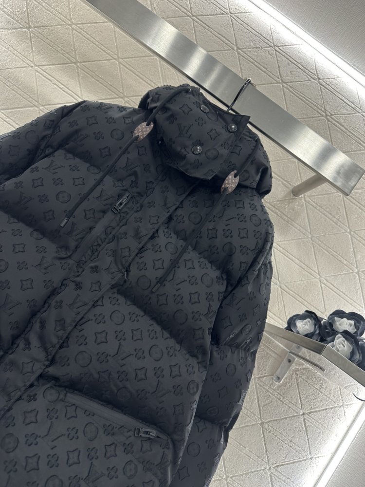 Feather jacket with removable hood фото 6