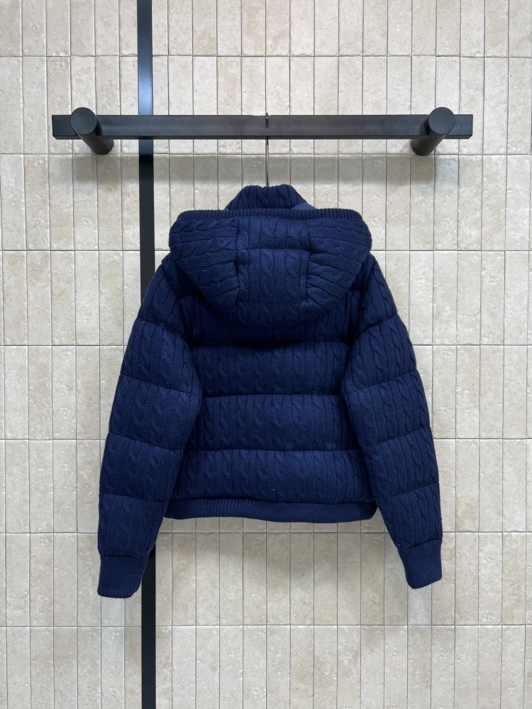 Feather jacket women's фото 7