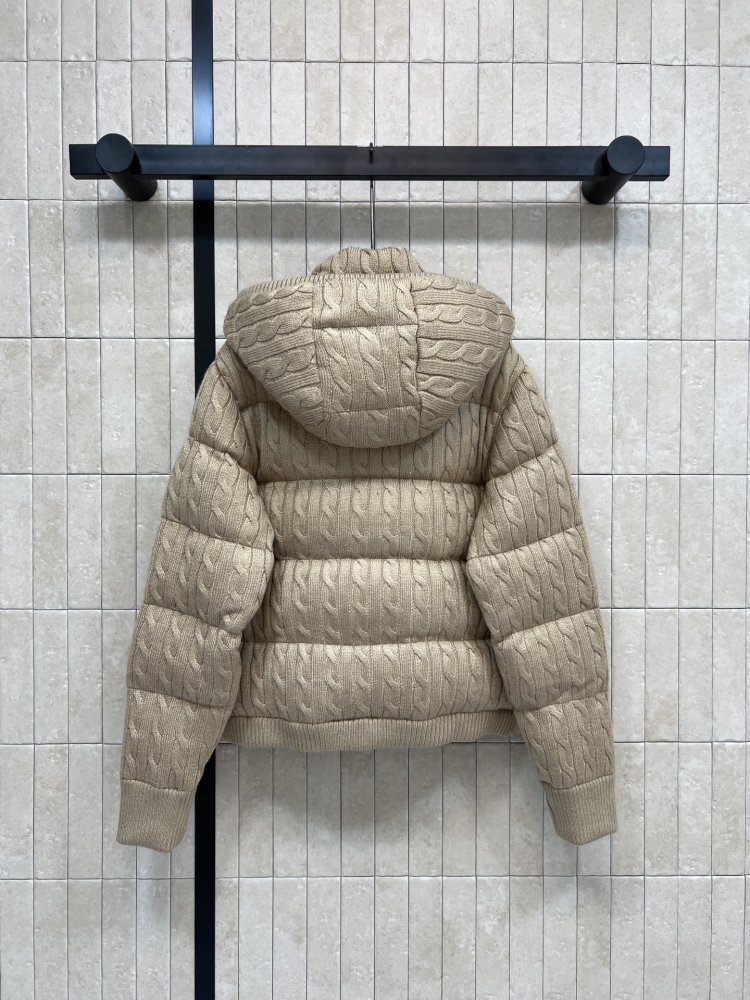 Feather jacket women's фото 7