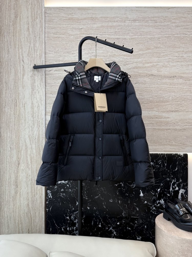 Пуховик Burberry с длинными