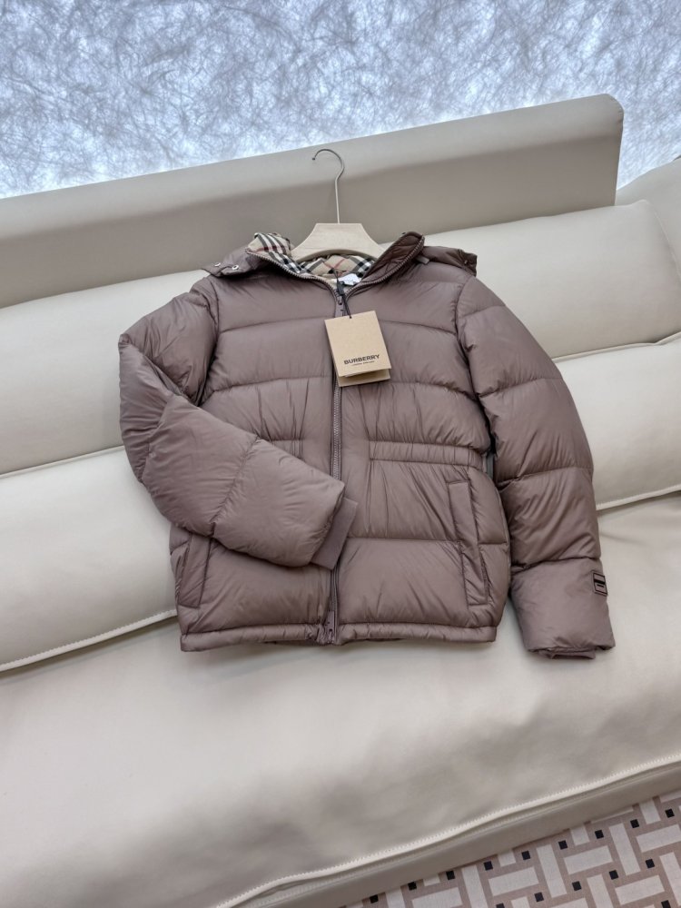 Пуховик Burberry с длинными фото 3