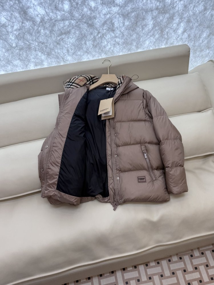 Пуховик Burberry с длинными фото 4